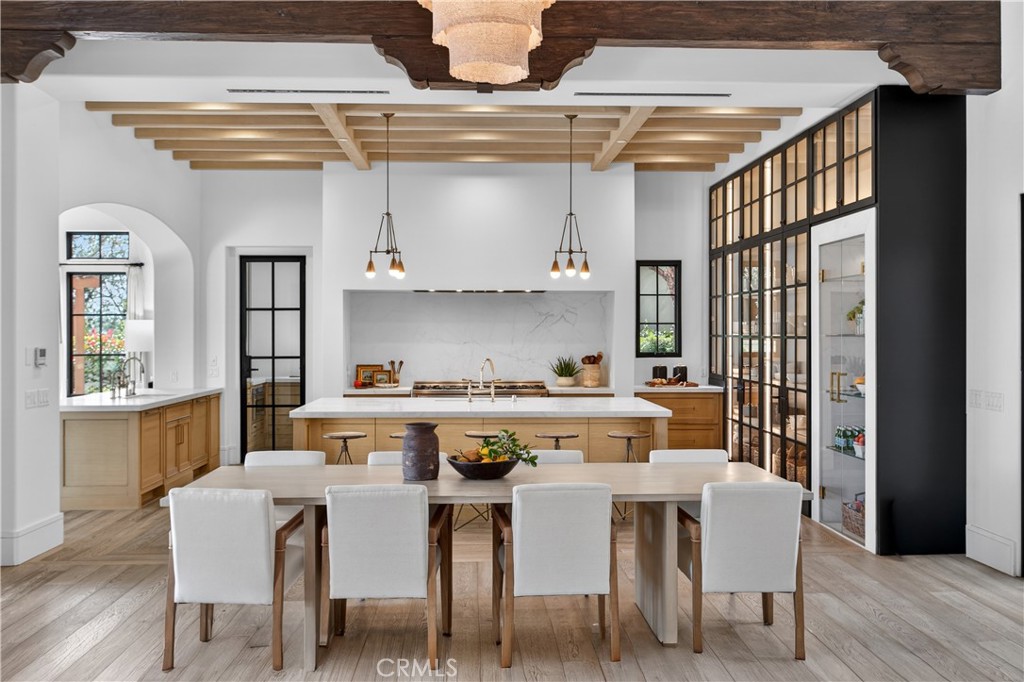 18 Mission Ridge Road