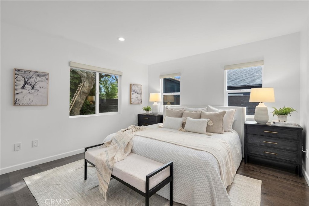 2828 Military Avenue