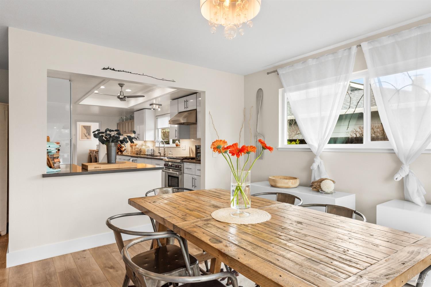 328 Mountain Vista Ct