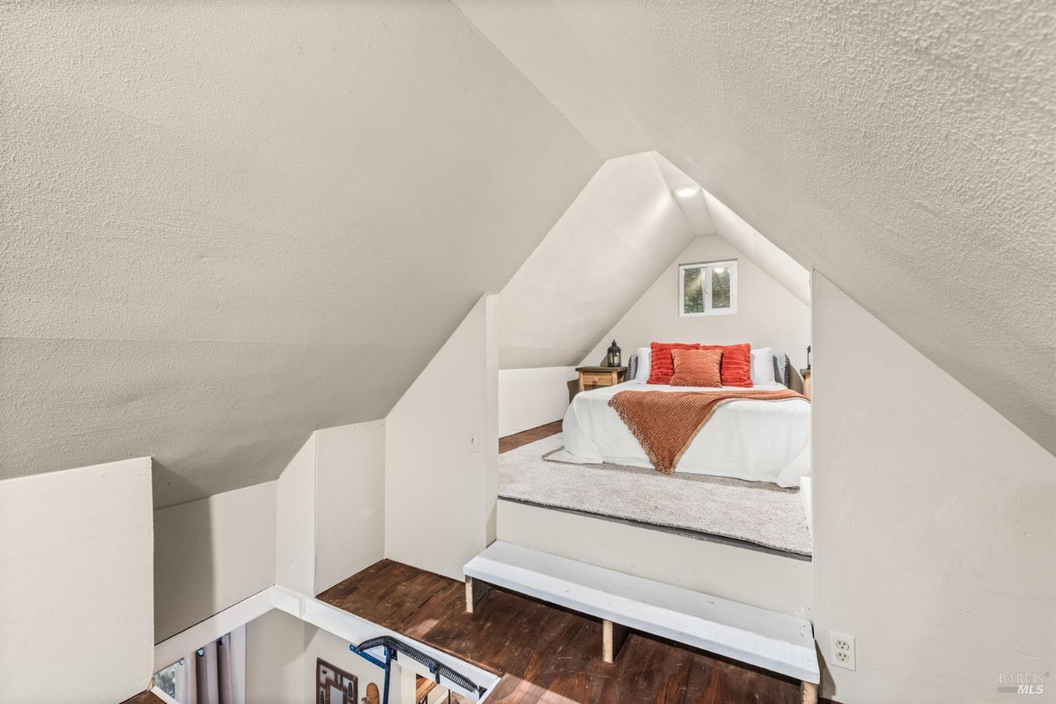 11550 Summerhome Park Rd