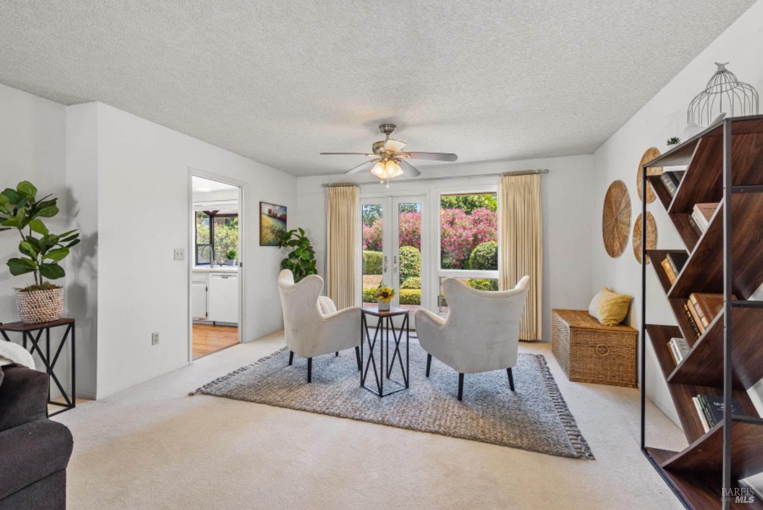 194 Mountain Vista Pl