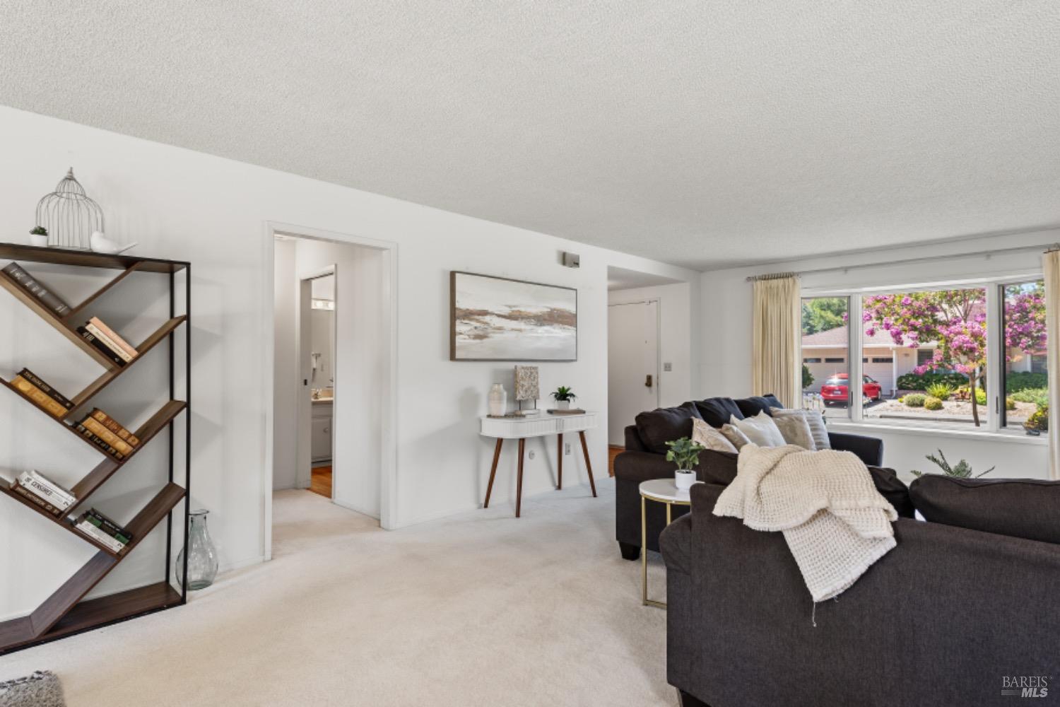 194 Mountain Vista Pl