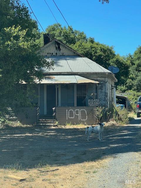 1090-97 Bloomfield Rd