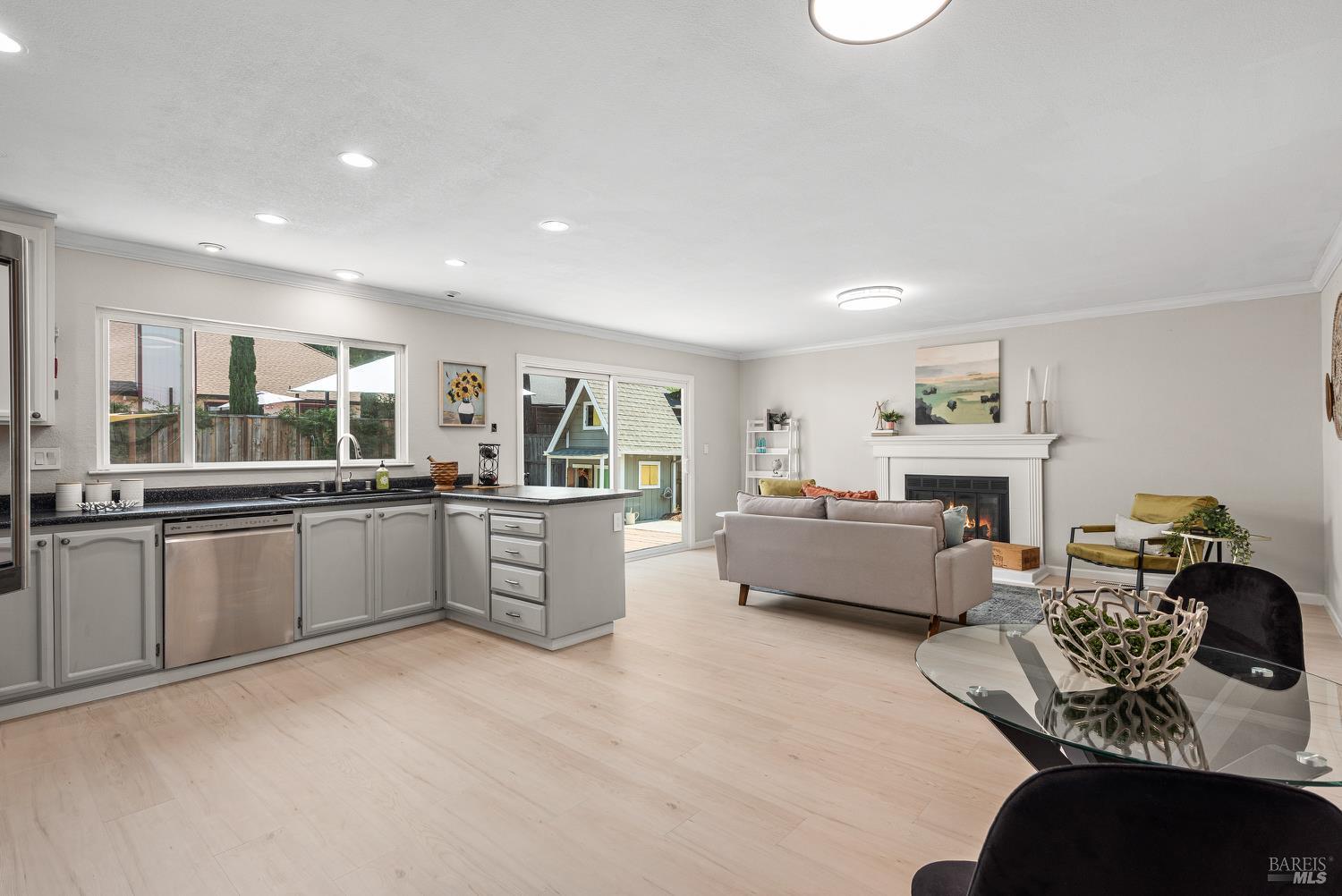 5330 Arnica Way