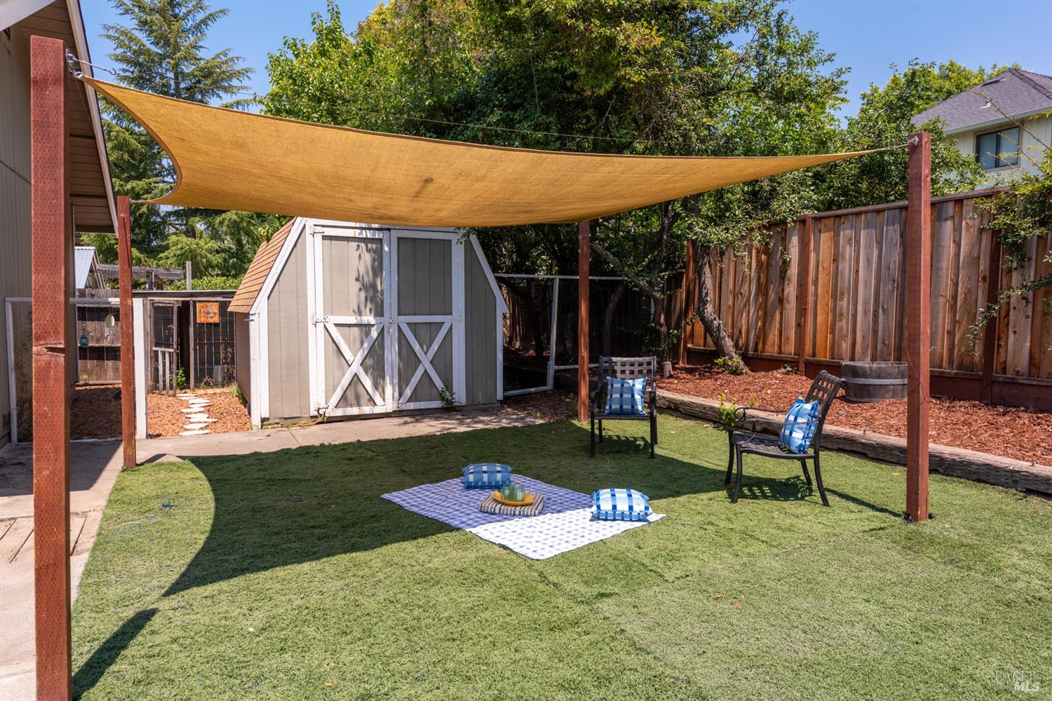 5330 Arnica Way