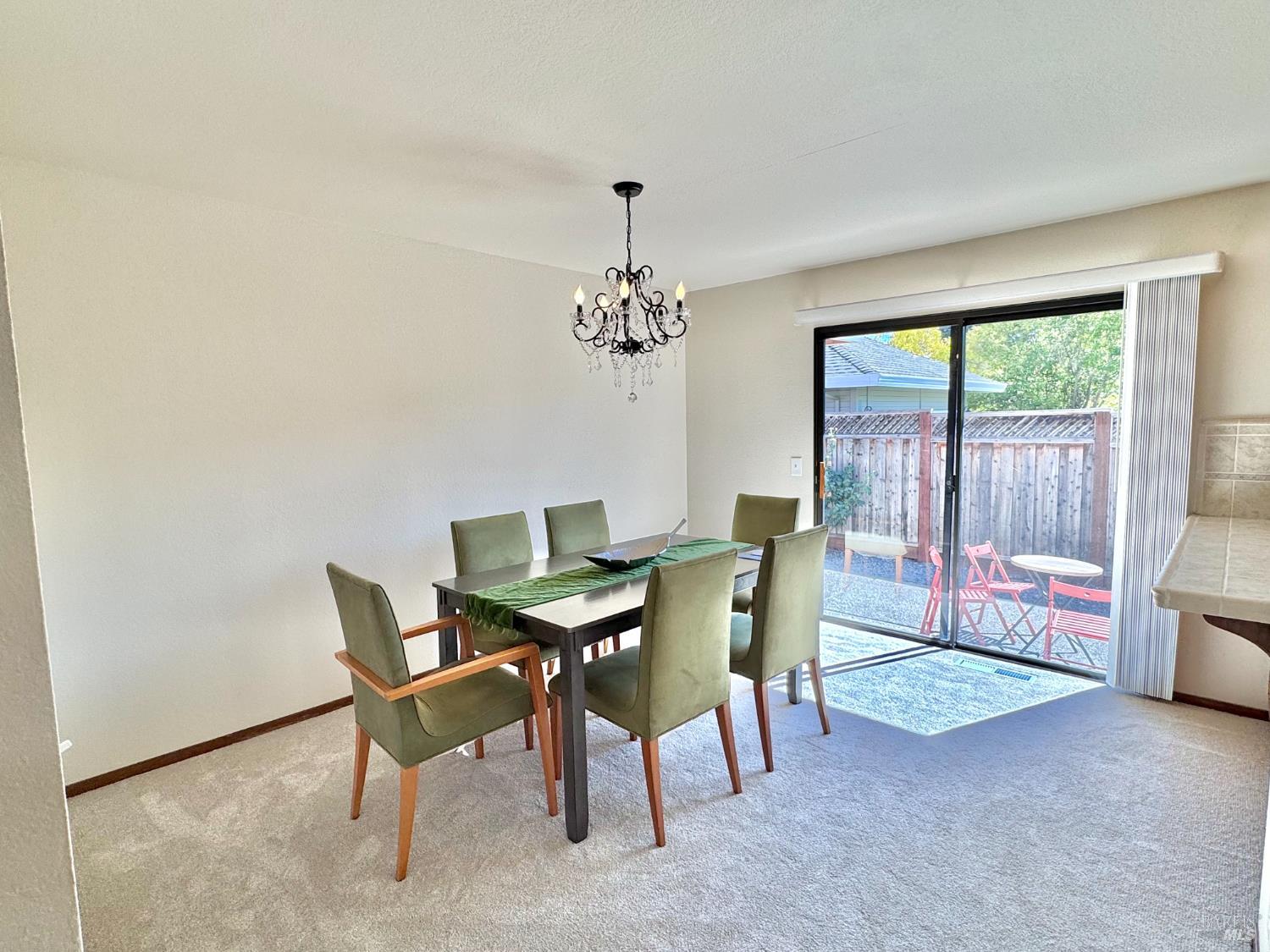 2303 Sierra Creek Cir