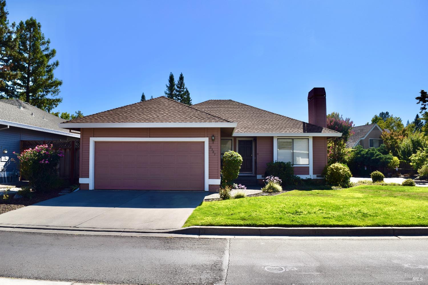 2303 Sierra Creek Cir