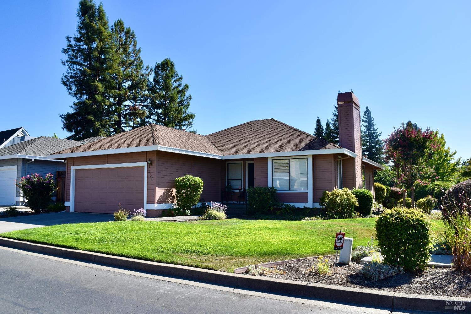2303 Sierra Creek Cir