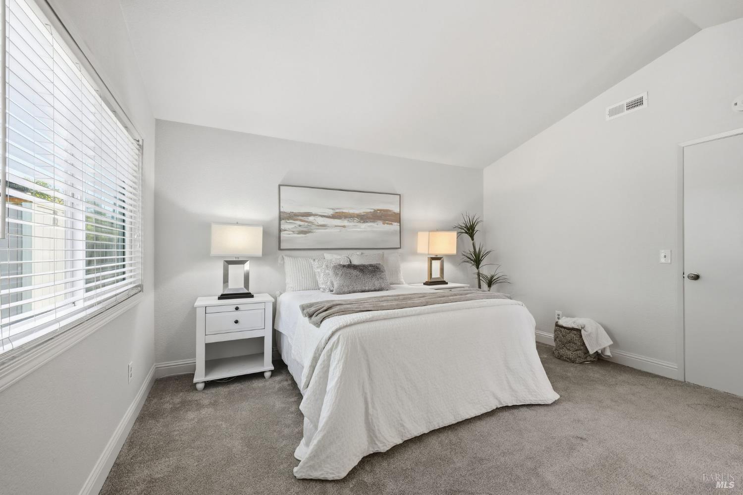 2291 Truckee Dr