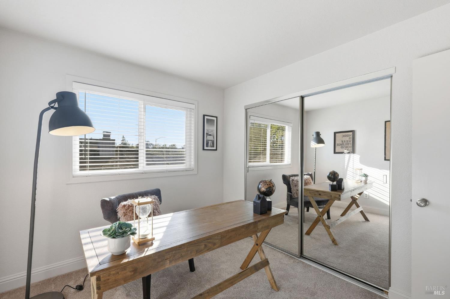 2291 Truckee Dr