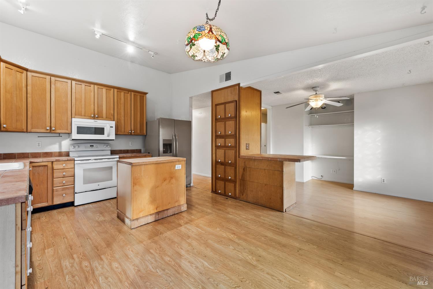 2314 Gads Hill Court