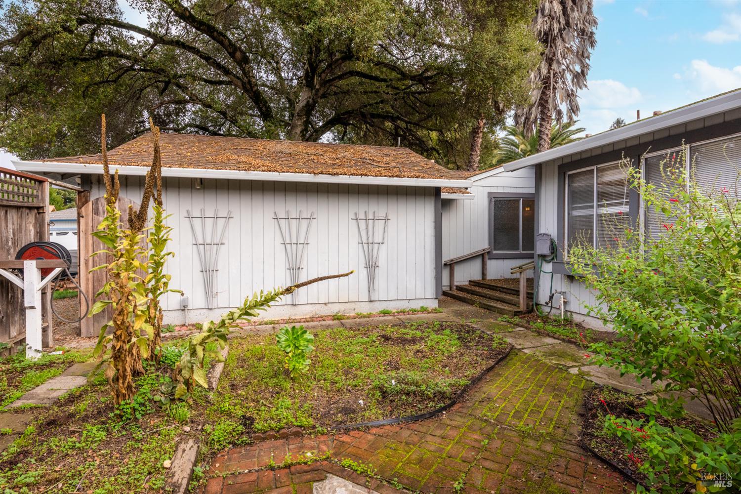 2314 Gads Hill Court