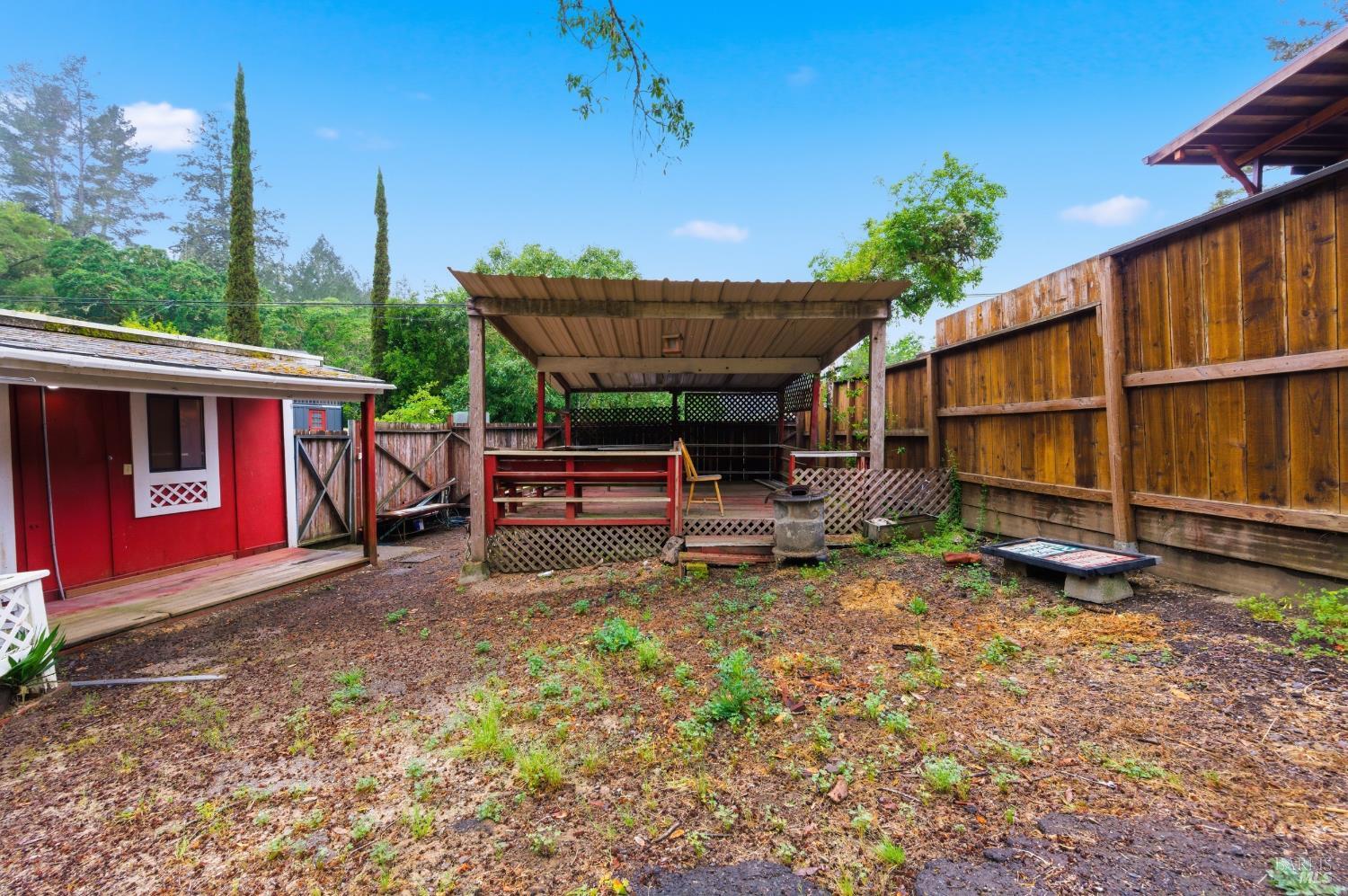 9489 Rio Vista Road