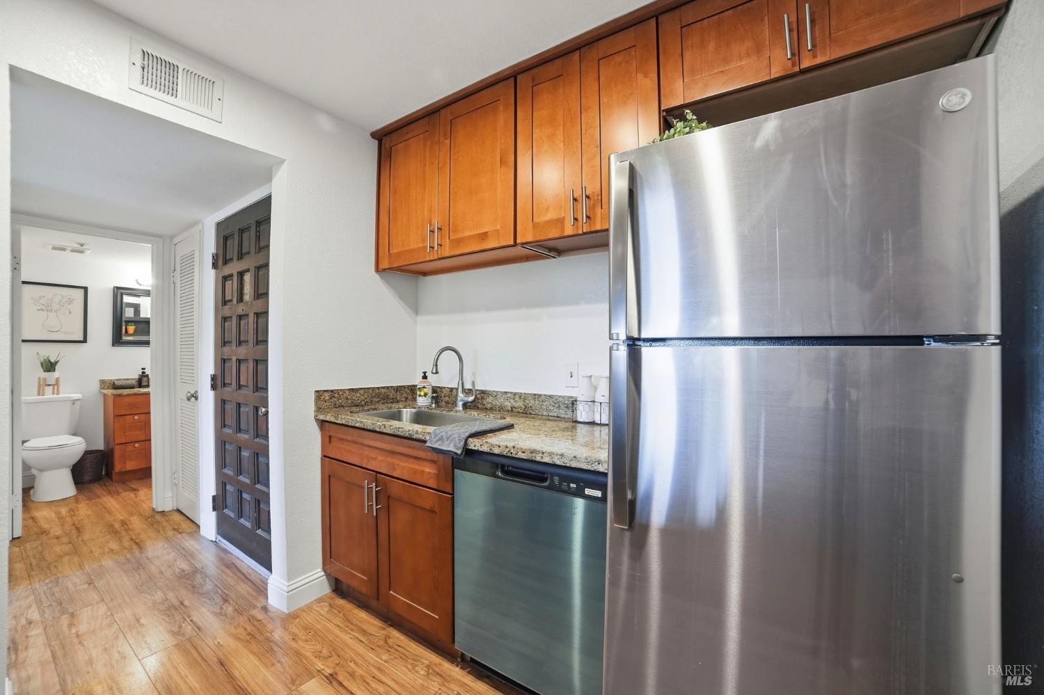 1453 Neotomas Avenue Unit: #108