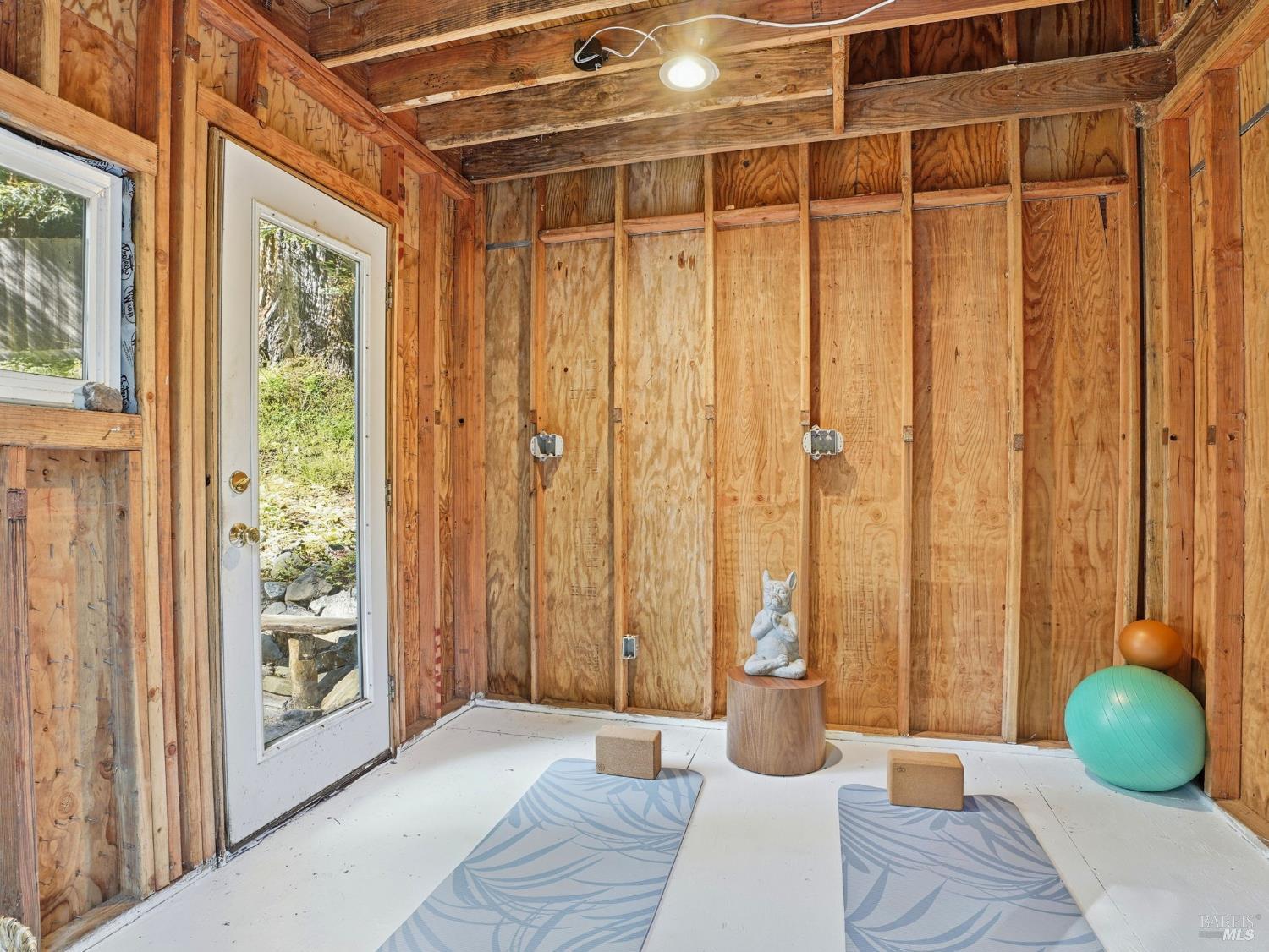 5465 Cazadero Highway