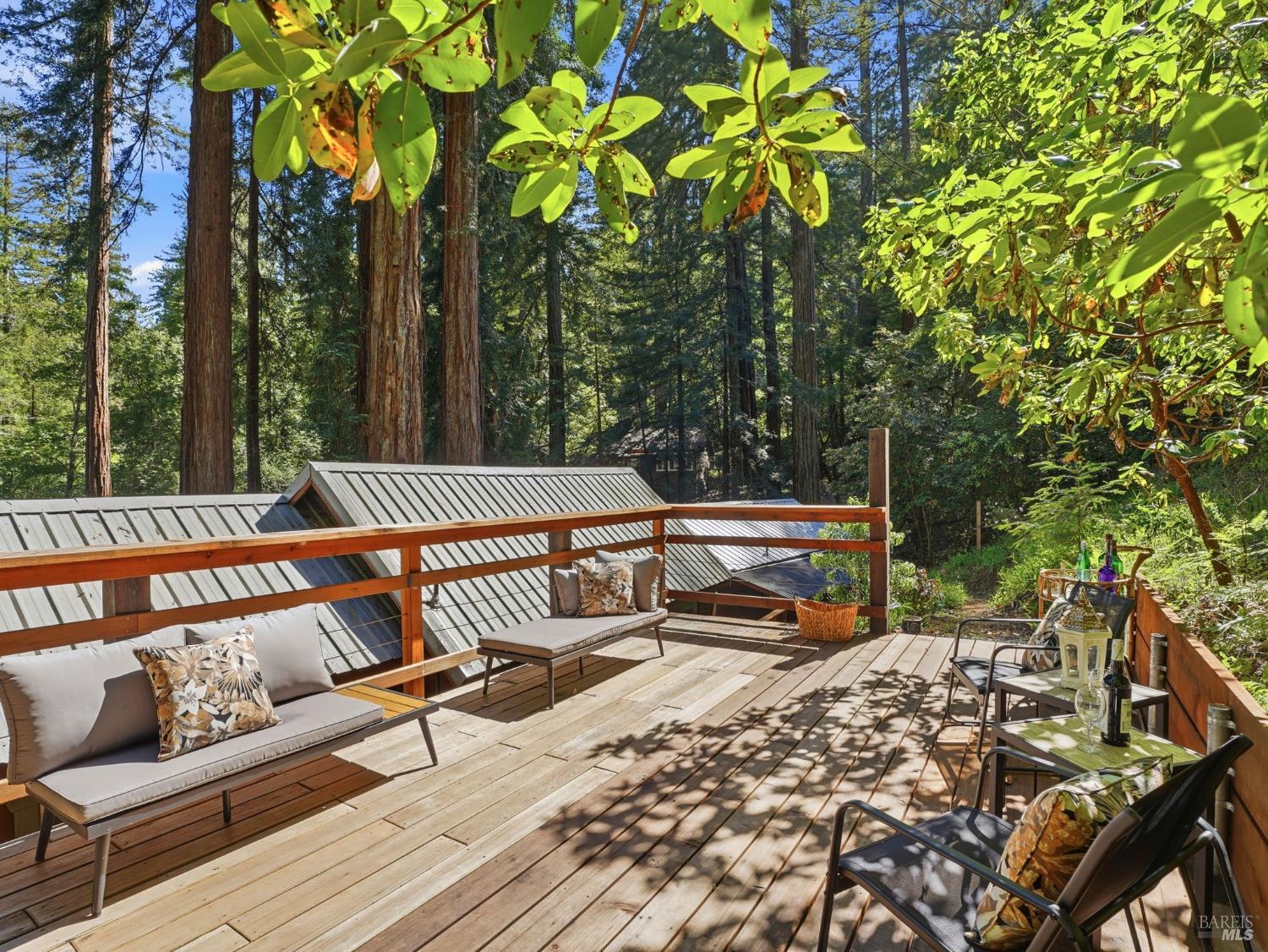 5465 Cazadero Highway