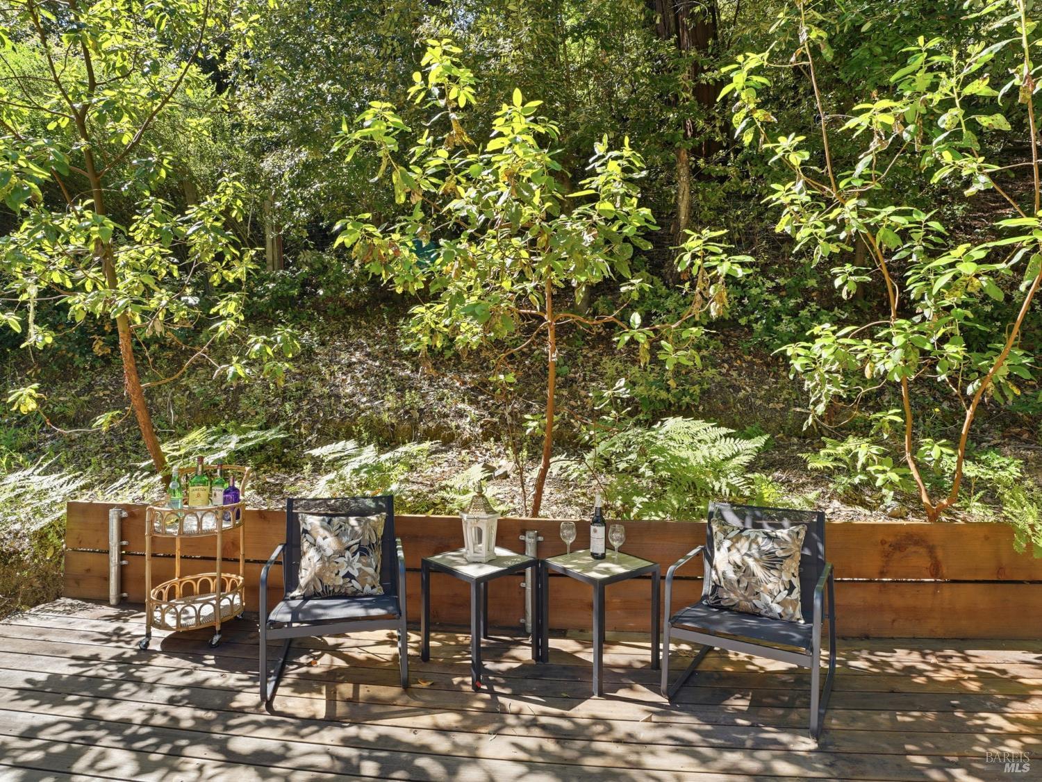 5465 Cazadero Highway