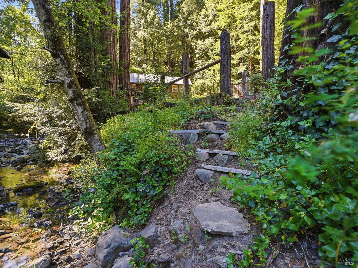 5465 Cazadero Highway