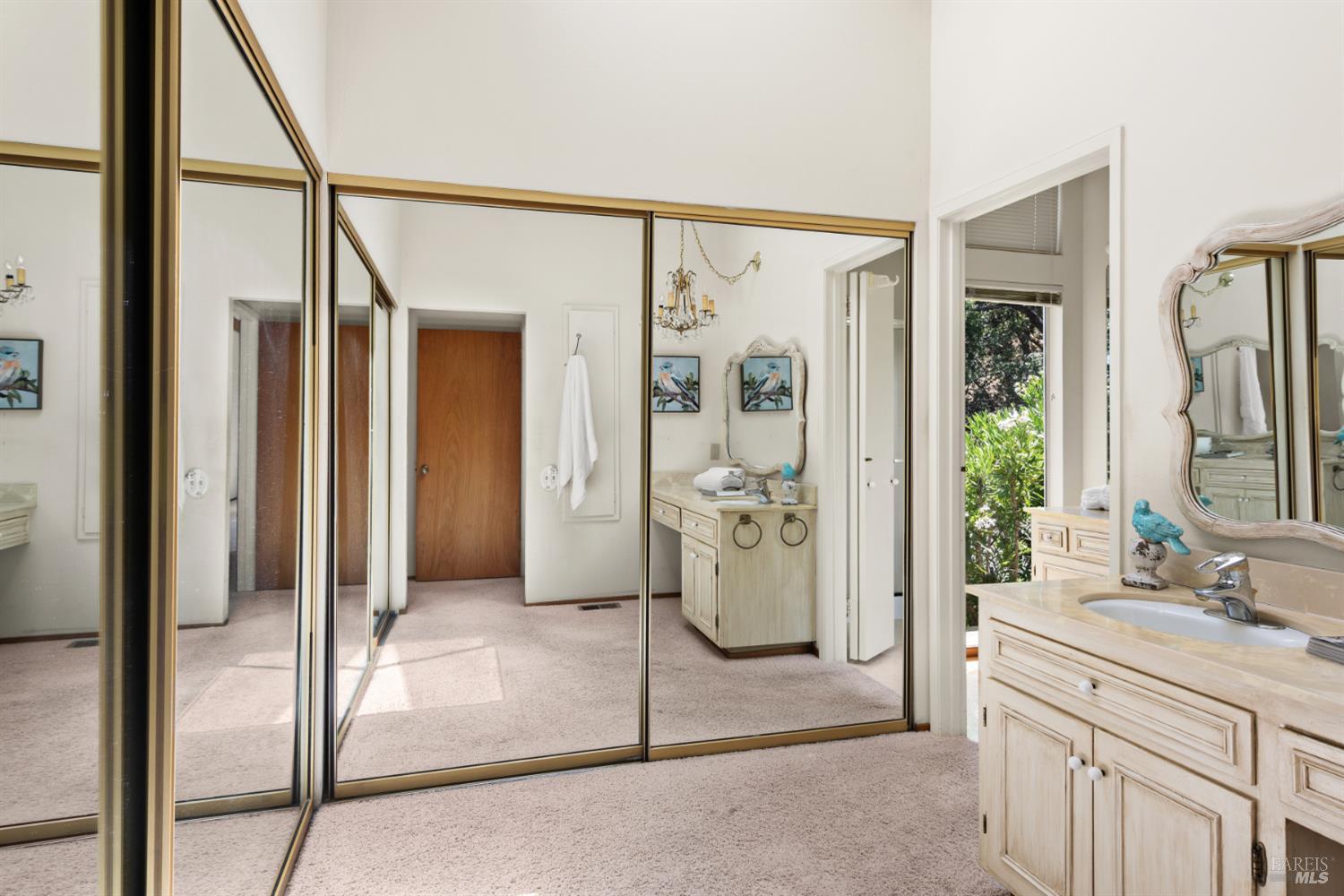 497 Hillsdale Drive
