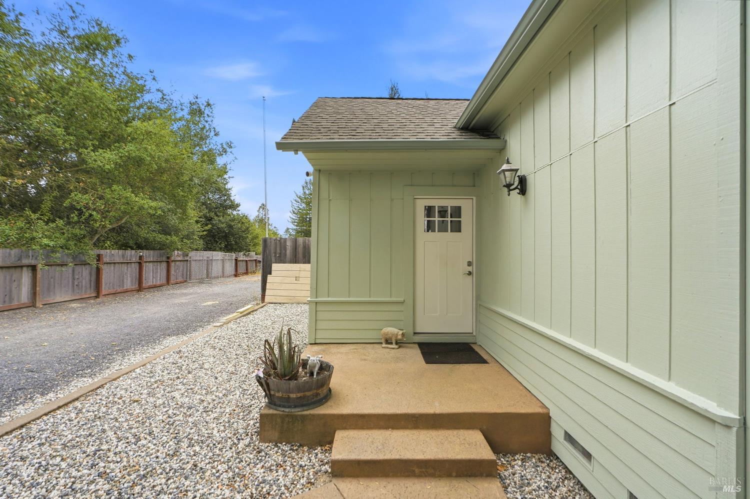 4100 Vine Hill Road