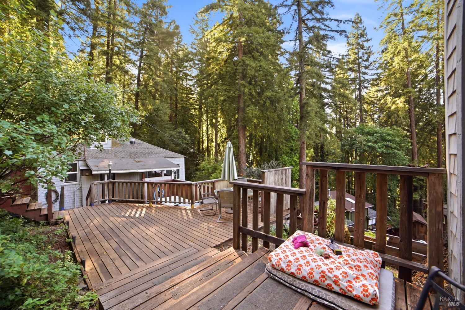 37 Grand View Avenue