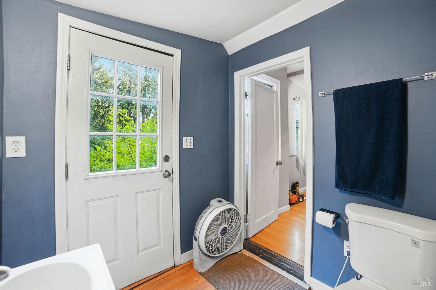 37 Grand View Avenue