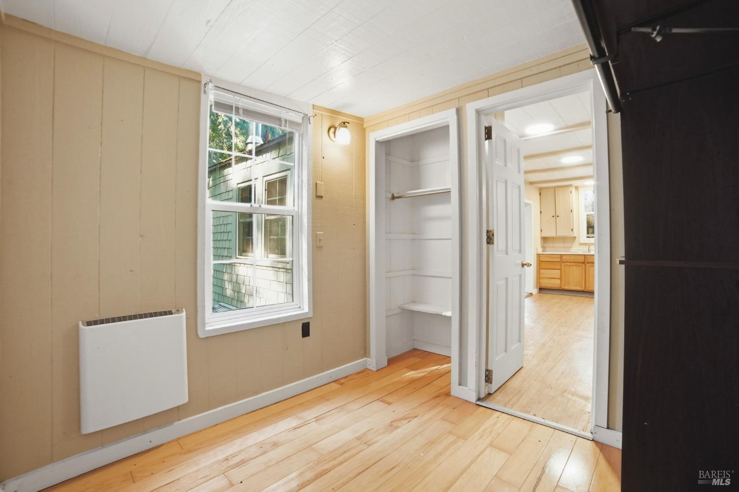 37 Grand View Avenue