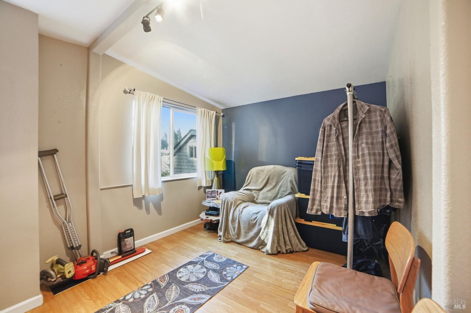 37 Grand View Avenue
