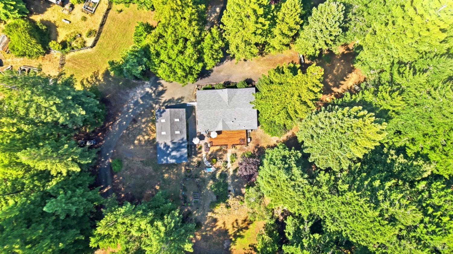 17375 Willow Creek Road