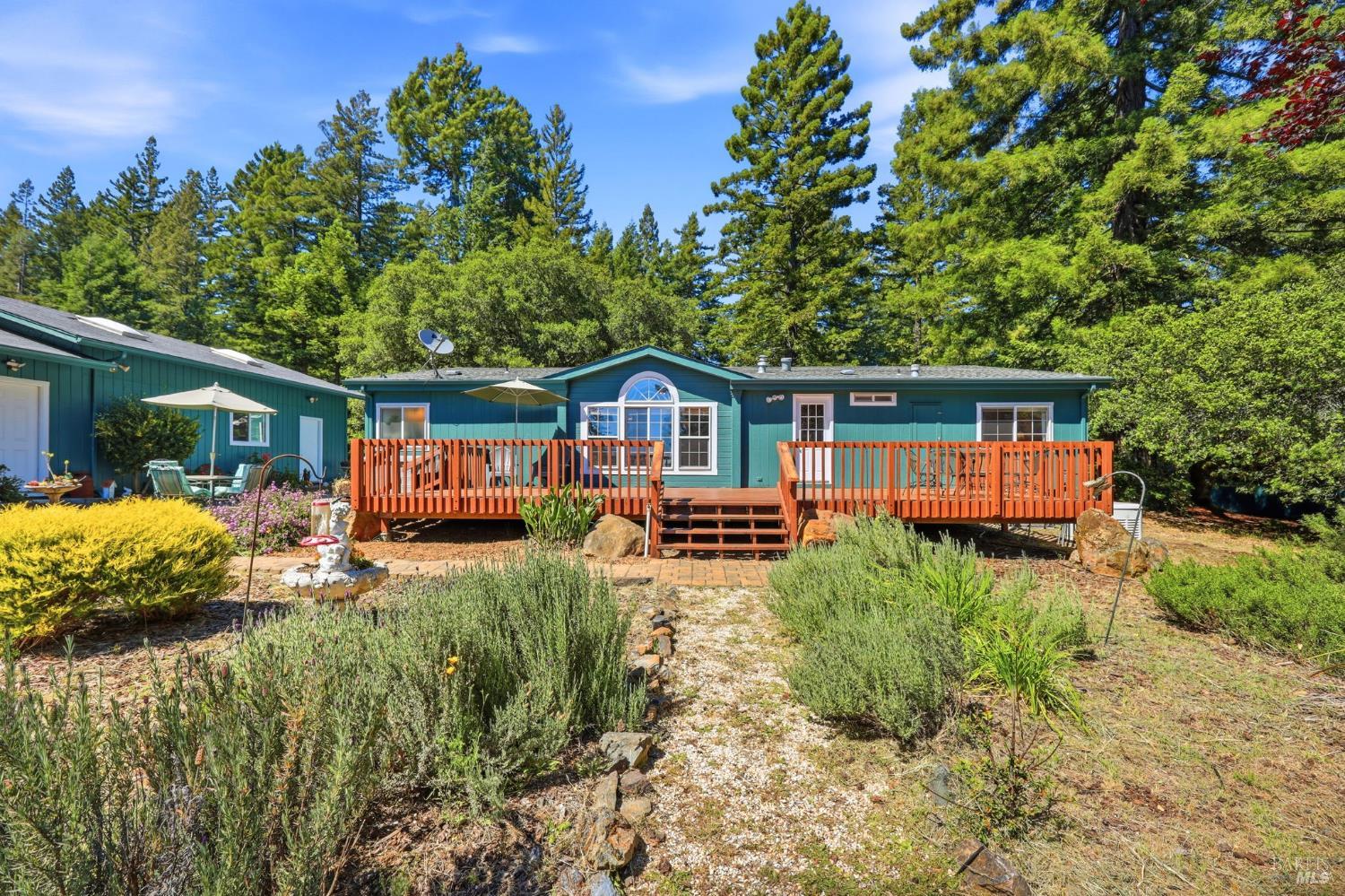 17375 Willow Creek Road