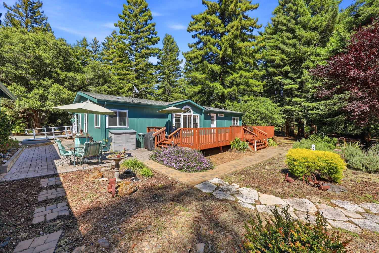 17375 Willow Creek Road