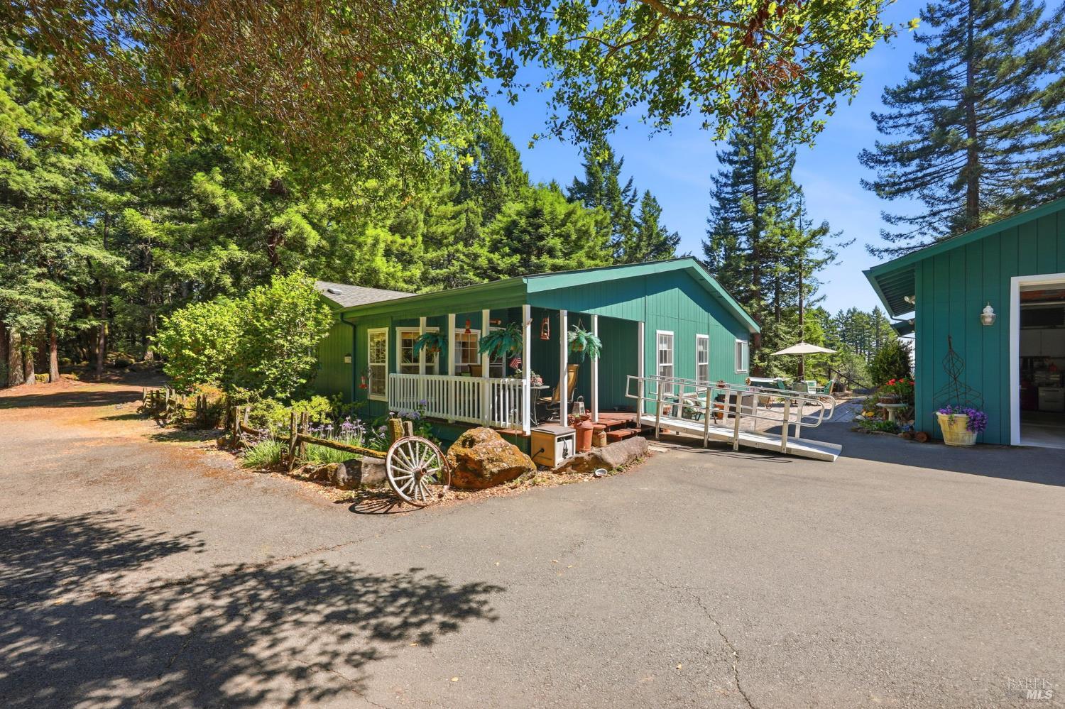 17375 Willow Creek Road