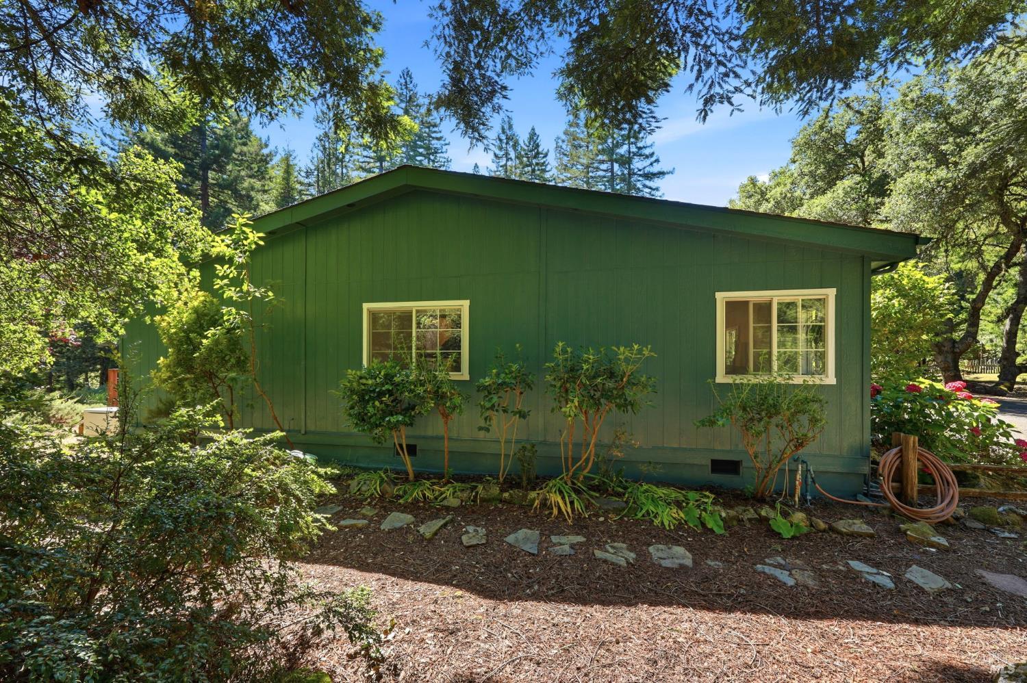 17375 Willow Creek Road