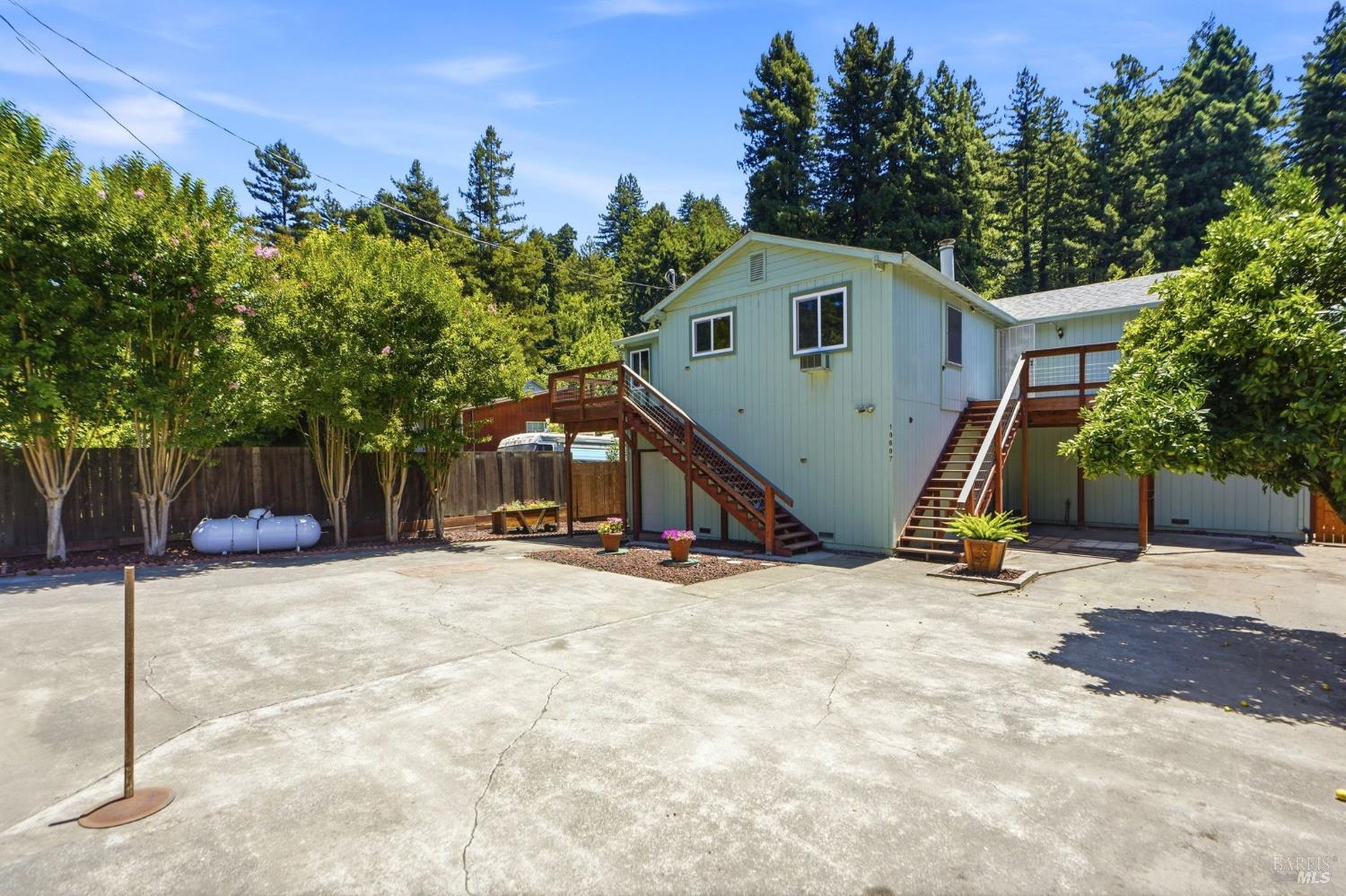 10607 River Road