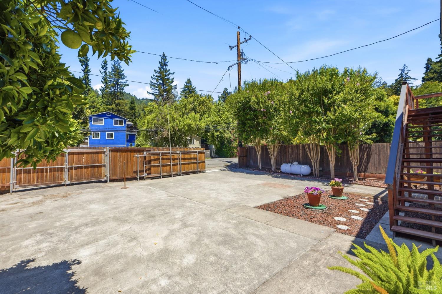10607 River Road
