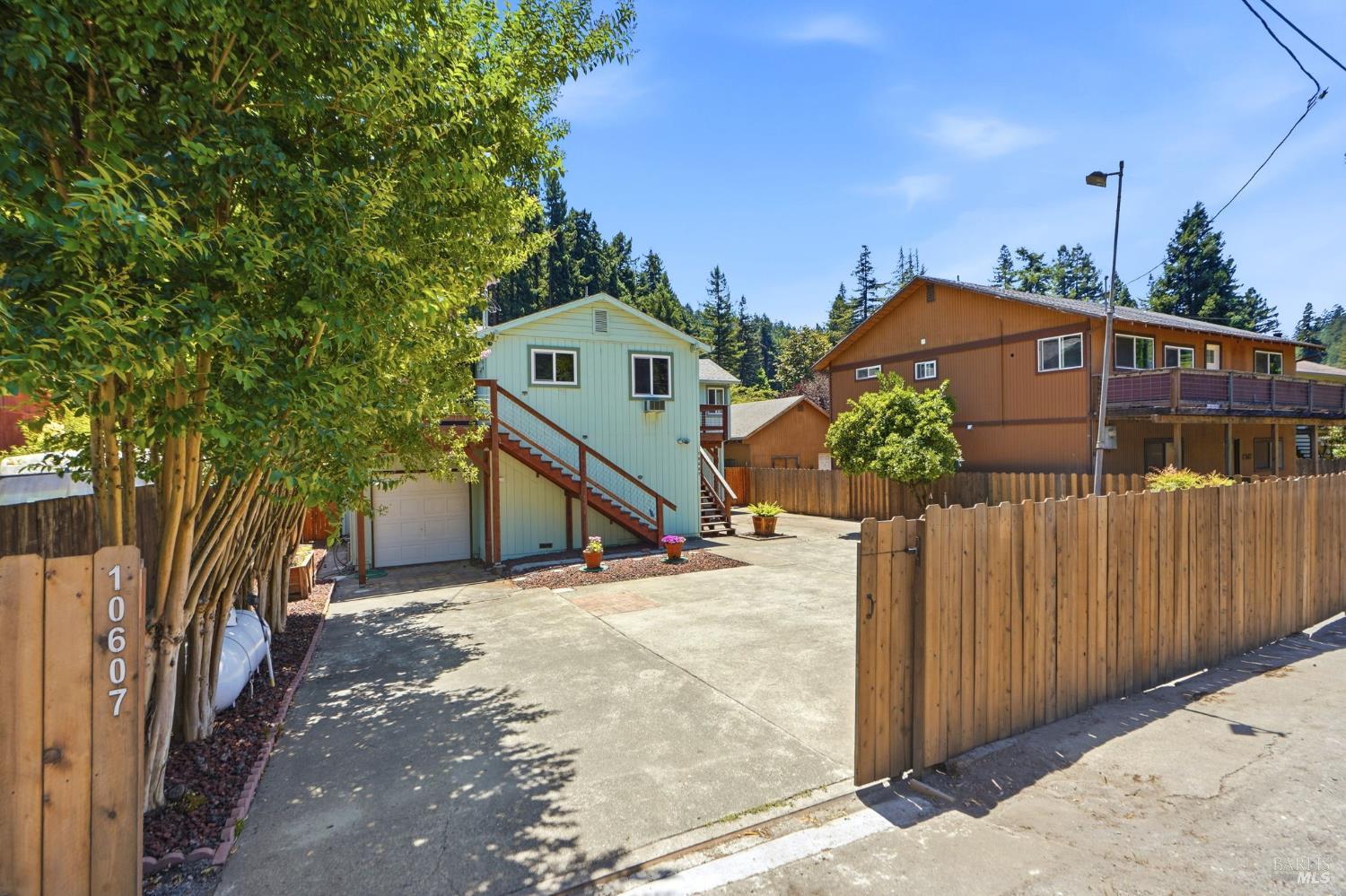 10607 River Road