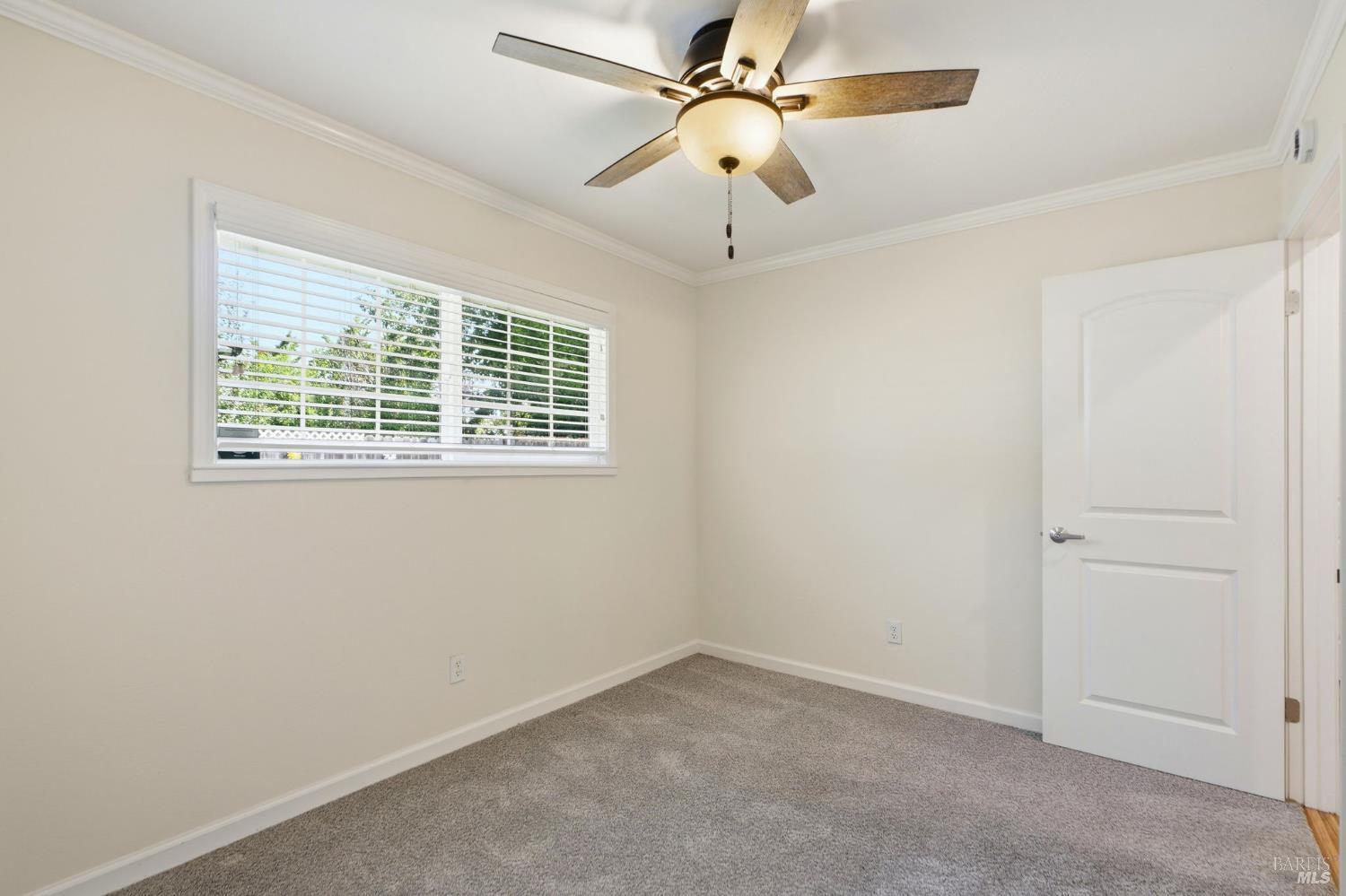 525 Albert Way