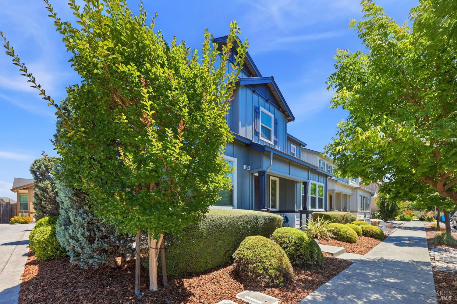 2318 Avignon Circle
