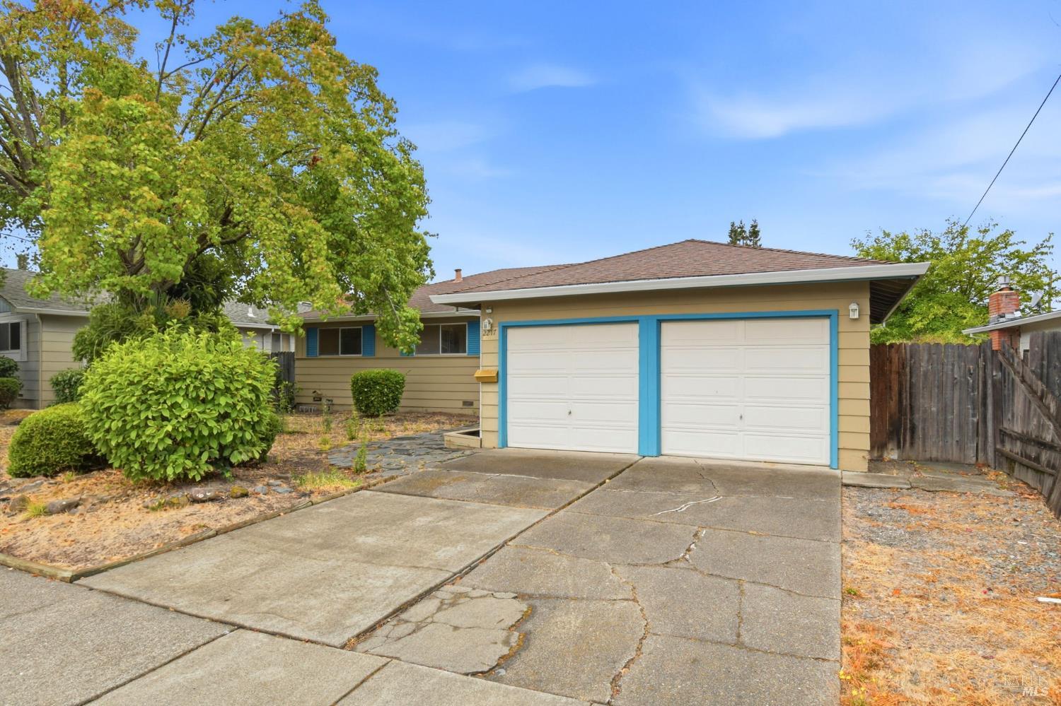 2217 Cheyenne Drive