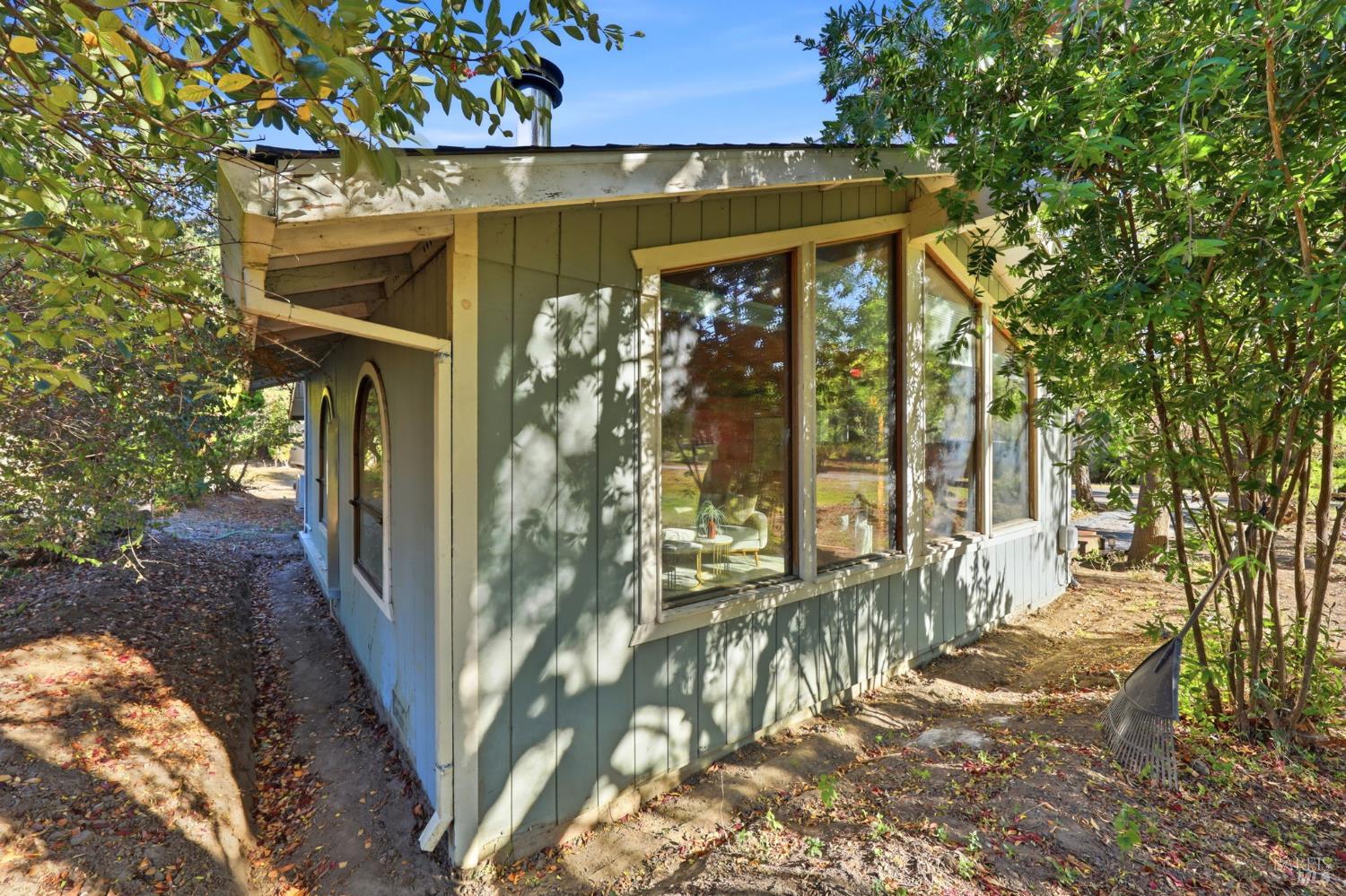 645 Furlong Road