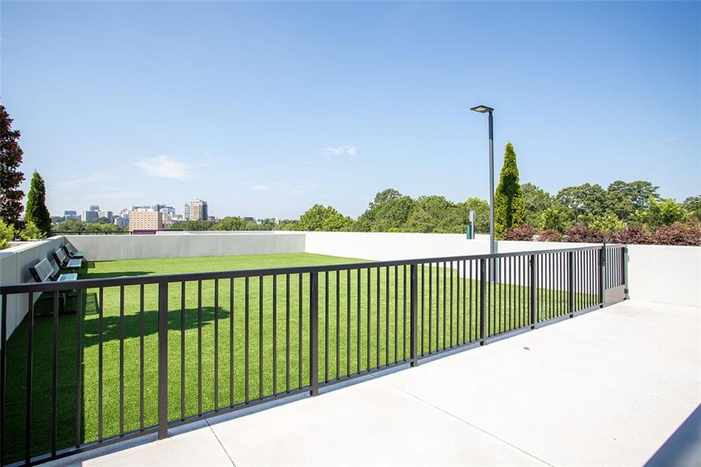 2425 Peachtree Road NE Unit 612