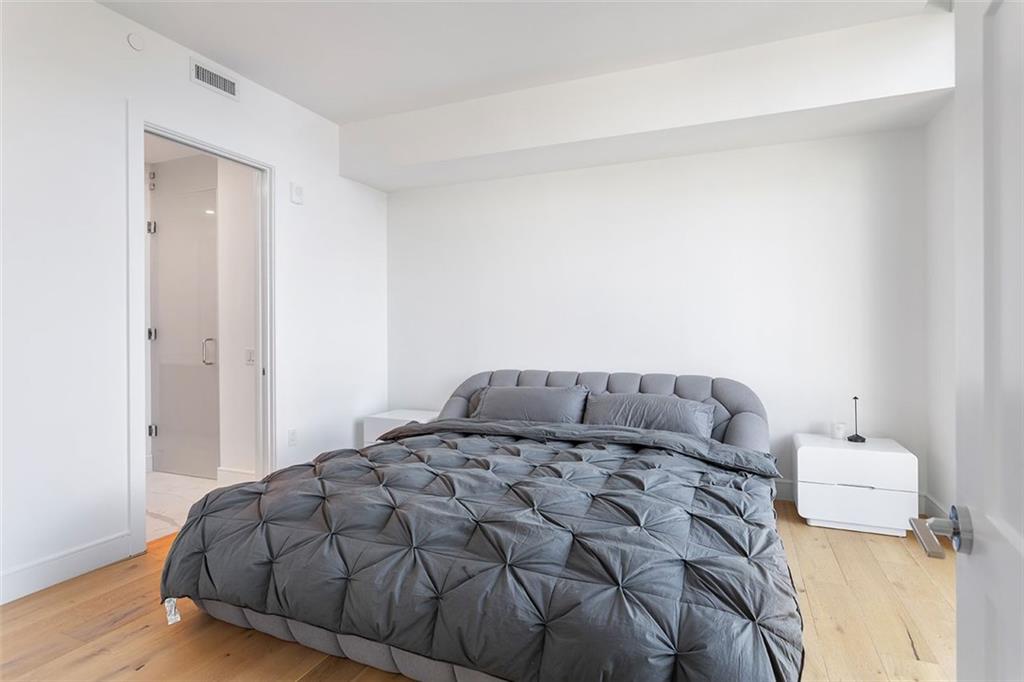 2425 Peachtree Road NE Unit 612