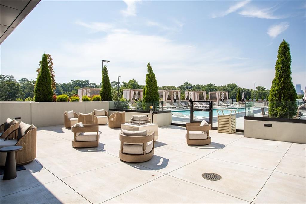 2425 Peachtree Road NE Unit 612