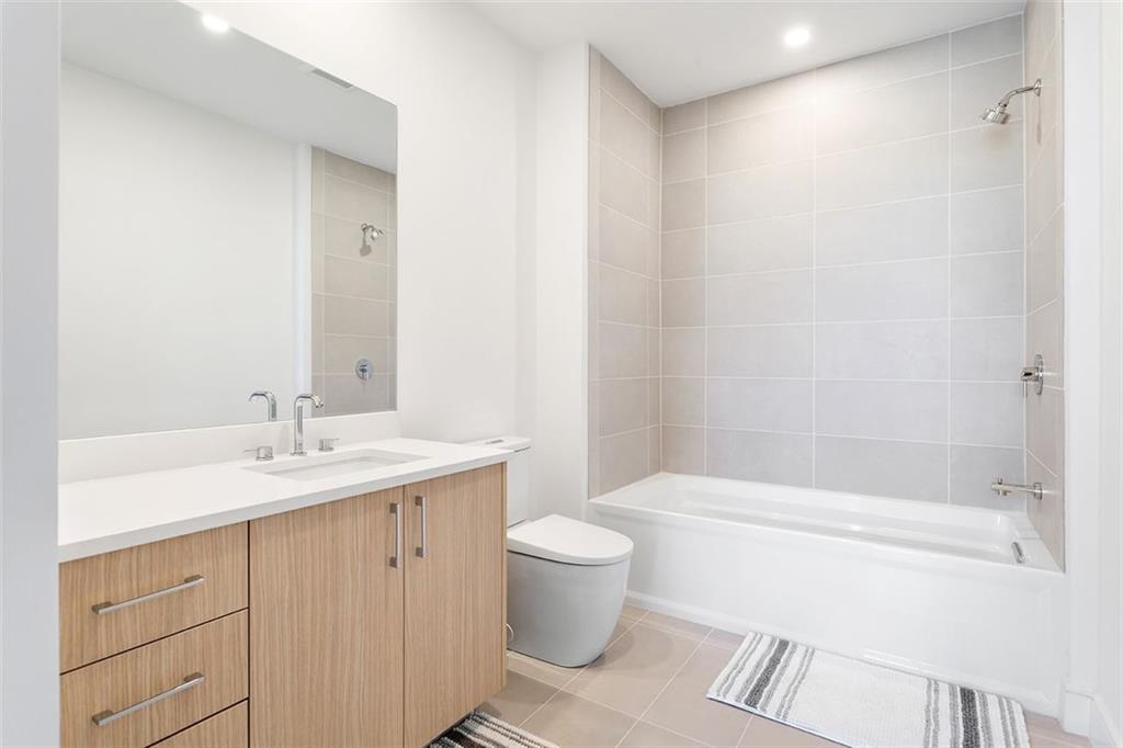 2425 Peachtree Road NE Unit 612