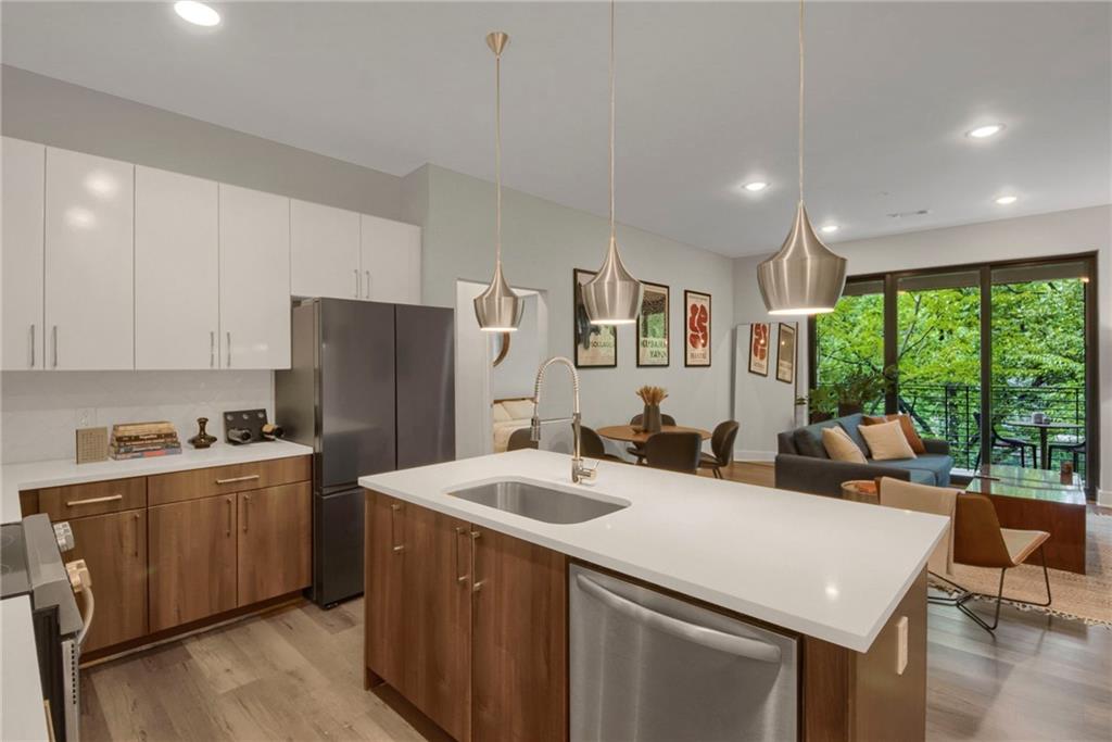 112 Rogers Street NE Unit 305