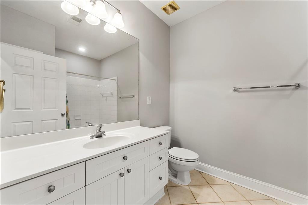 4201 Stratford Commons