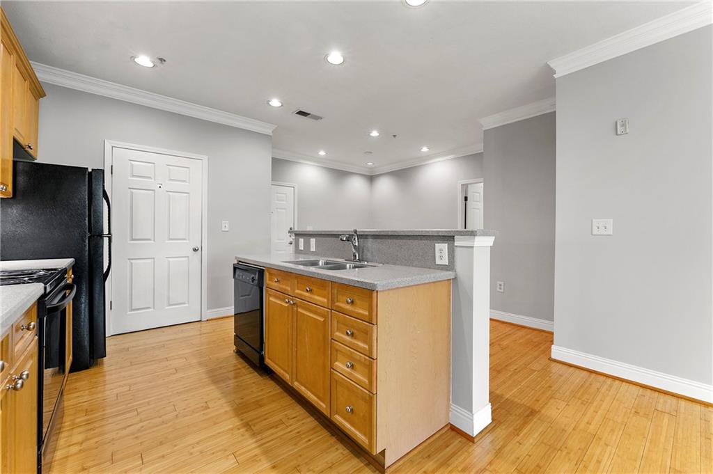 4201 Stratford Commons