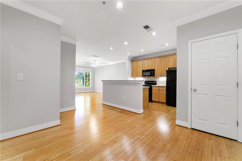 4201 Stratford Commons