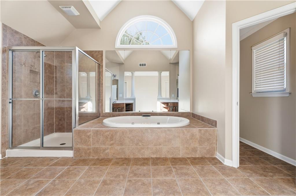 5124 Parkwood Oaks Lane