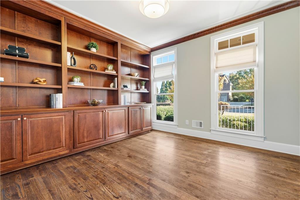 5124 Parkwood Oaks Lane